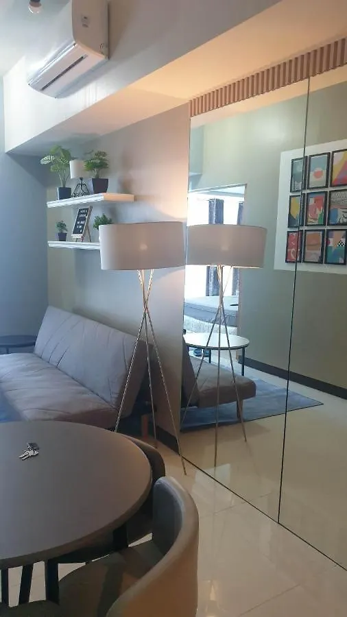 Uptown Parksuites Tower 1 Bgc Taguig 0*,