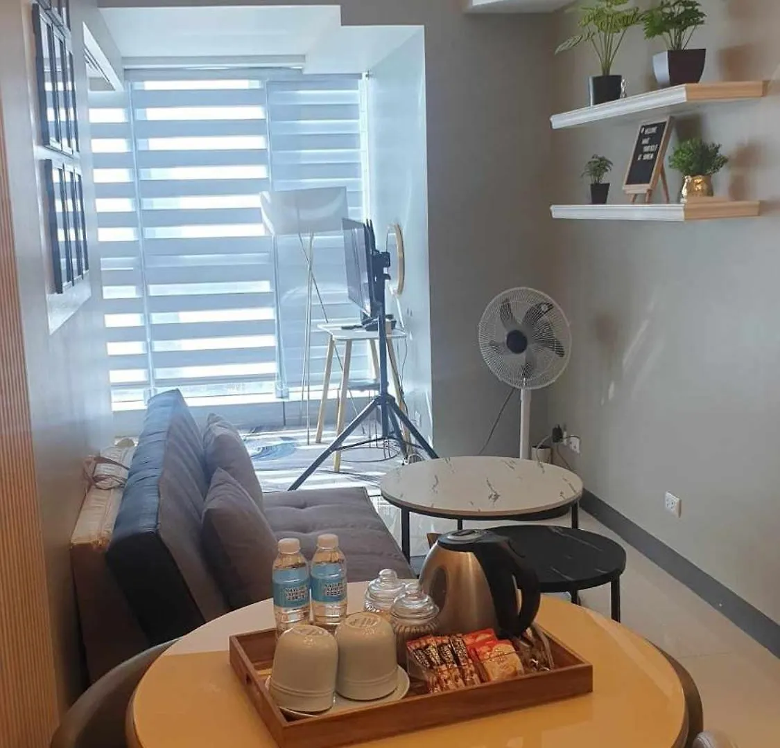 Uptown Parksuites Tower 1 Bgc Taguig Aparthotel